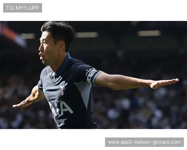 孙兴慜禁区弧顶暴力抽射:一瞬间点燃球场激情 孙兴慜禁区弧顶暴力抽射:一瞬间点燃球场激情